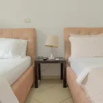 Sunflower شقة كساميل